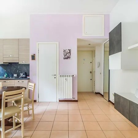 Domusmi San Gregorio 10 Apartment Milan