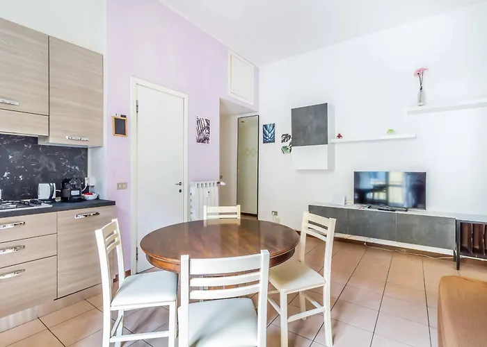 Apartment Domusmi San Gregorio 10 *